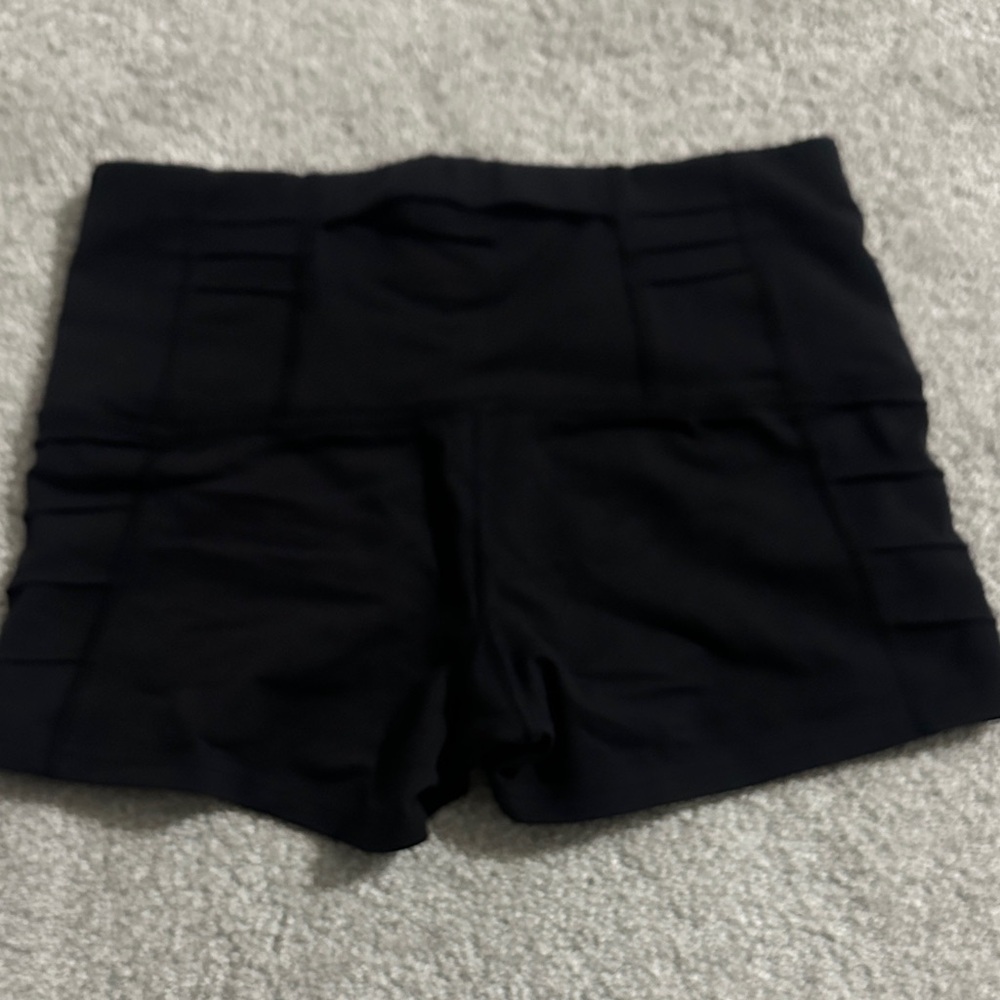 Oiselle Aero Shorts - Picture 4 of 5